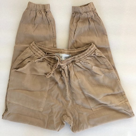 Blue Life Jogger in Sand - Picture 3 of 5